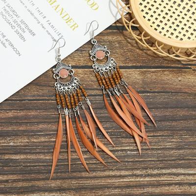 1 para kolczyków damskich Hollow Out Feather Kolorowe koraliki Powlekanie Biżuteria Bohemian Dangle Earrings