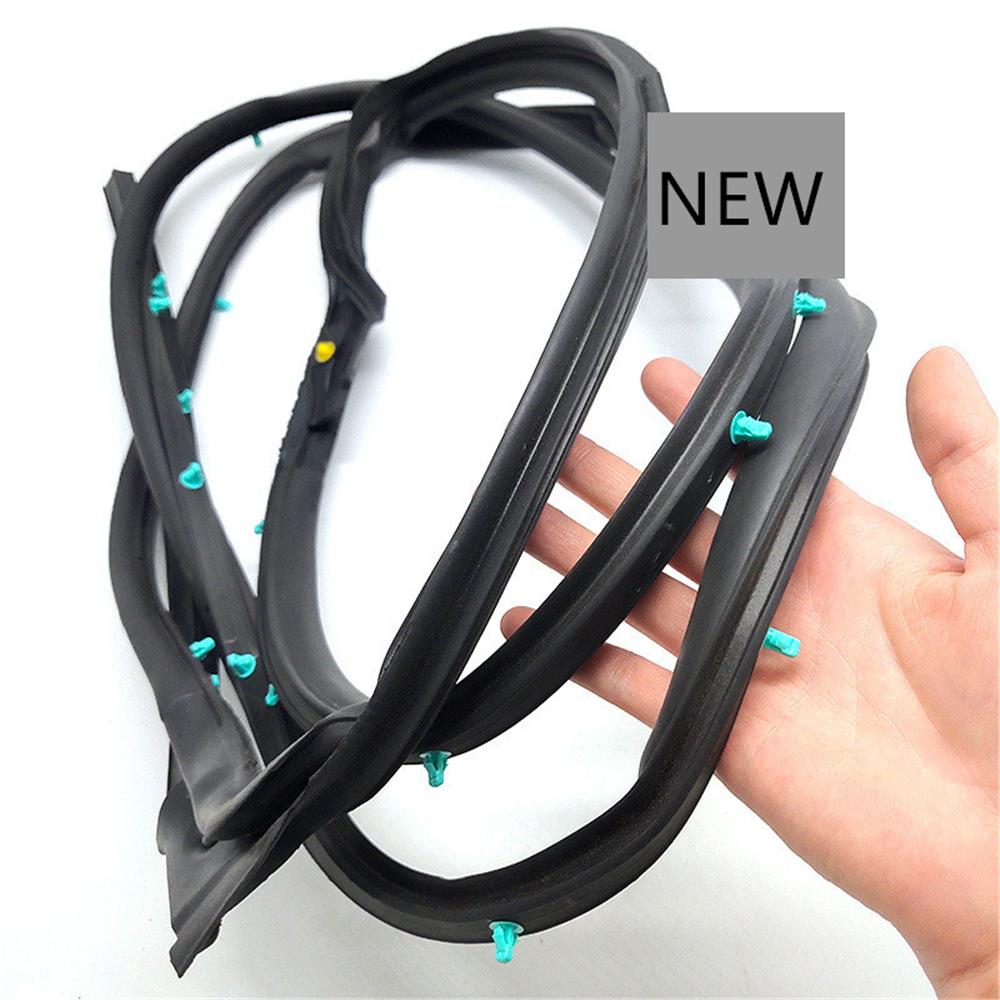 1x Rear Left Door Weatherstrip Seal For 16-21 Honda Civic FC Sedan 72850-TEA-T01