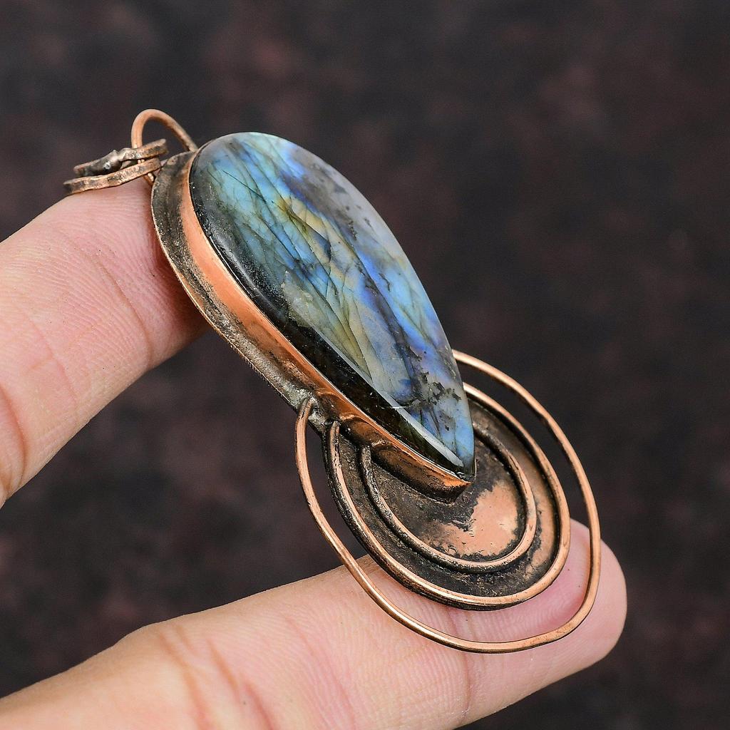 Pandantiv Labradorit Pandantiv Cupru Handmade Pandantiv Piatră Prețioasă Naturală Bijuterii Cupru Oxidat Pandantiv Piatră de Naștere Cadou Pentru Ea Pandantiv Antic