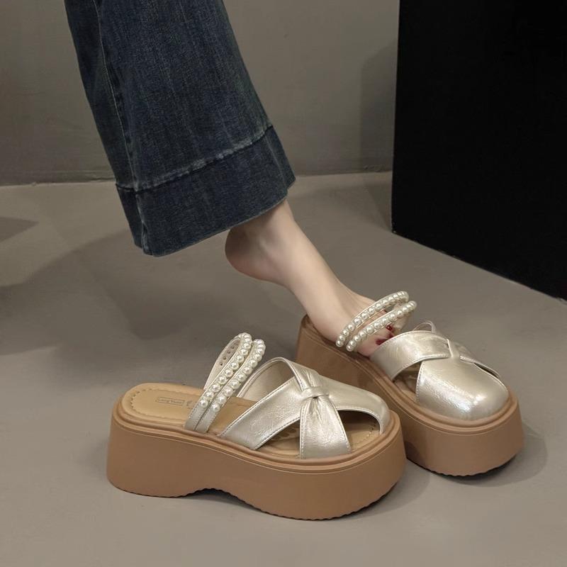 Baotou Half Slippers Women's New Summer Pearls Two Wear Thick Bottom Design Sense Hollow One Pedal Lazy Half Tray