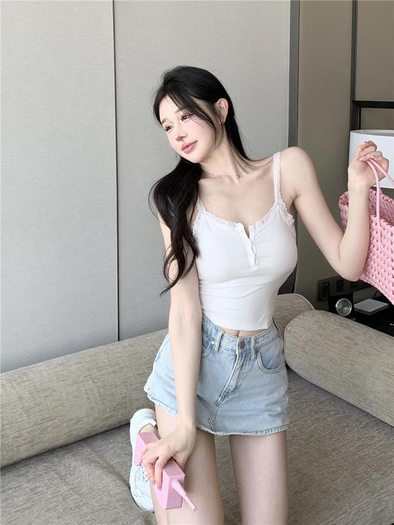 2026 Women's Sexy Lace Trim Camisole - Slimming Summer Style