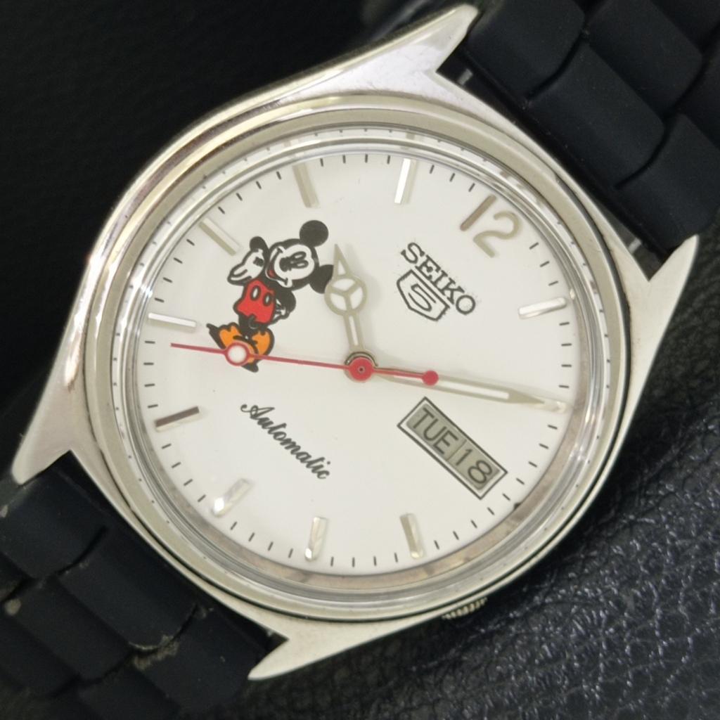 

SEIKO 5 VINTAGE AUTOMATIC 7009A JAPAN MENS WHITE COLOR DIAL WATCH a700569-5 R203-a700569