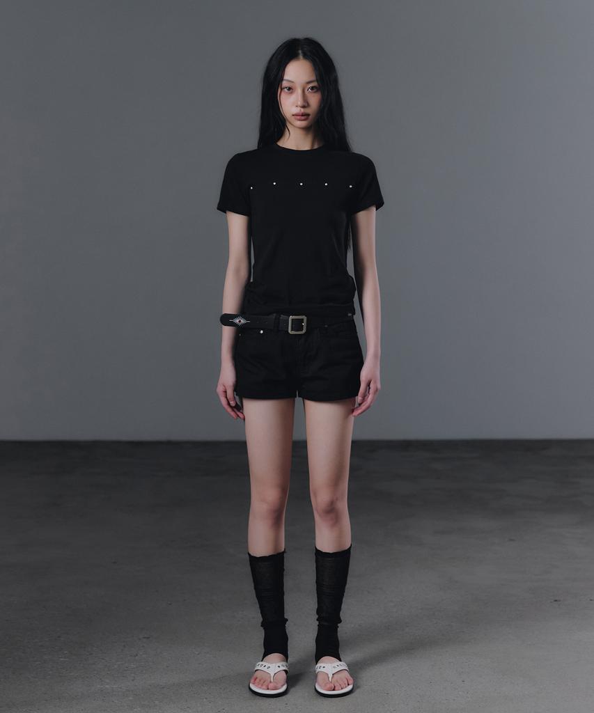 Geulouhaideu Bridin Rivet Low Shorts_Black