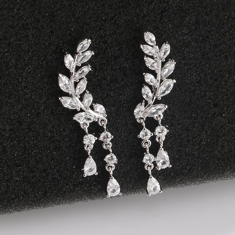 ZAKOL Fashion Tassel Wings Stud Earrings for Women Shinny Cubic Zircon Earrings 2023 New Ins Style Korea Party Zircon