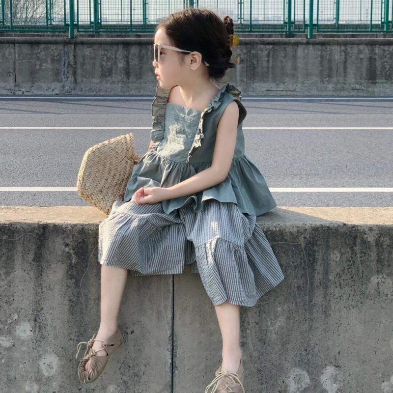 

Stylish Korean Girls Summer Outfit Set With Ruffled Sleeveless Top And Wide Leg Pants Ruffle Wide Pants,140cm/55.12in