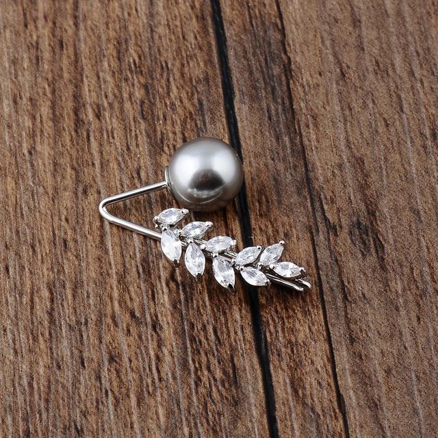

New Arrival S Stylish Fashionable Pin Brooch Leaves Clothes Fixed Women Needle Cardigan Sweater Anti Glare Pins Brooches Accessories JewelryFashion серый
