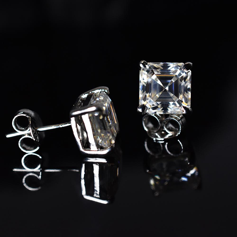 Beautiful Square Synthetic Moissanite 15Ct White Gems Earring Pair Best For Gift MY.ER-15-NS