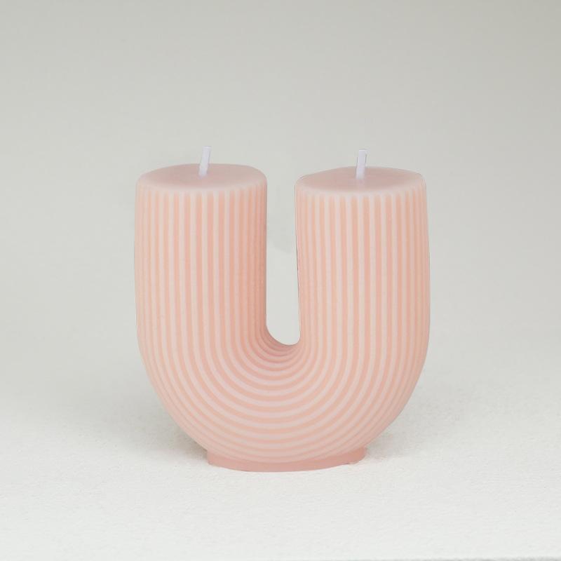 

Сувенирная ароматическая свеча премиум-класса с ощущением радуги INS-мост U-образная моделирующая восковая атмосфера с ощущением ароматизированная свеча Pink (Princess Laura