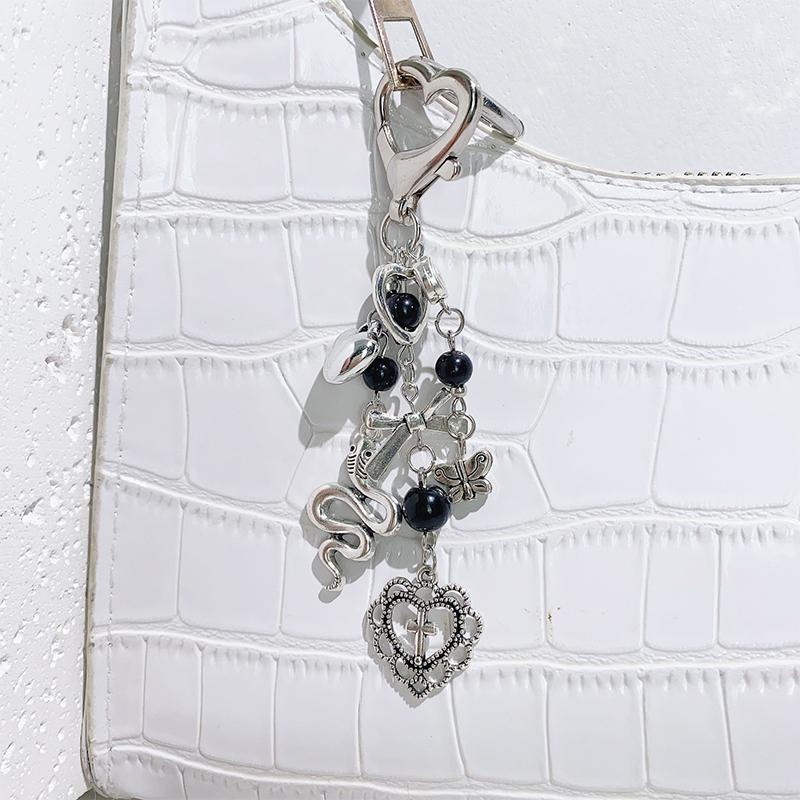 Y2K Punk Heart Snake Bow Pendant Keychain Personality Sweet Cool Beaded Keyring  Bag Charms Key Holder Gifts