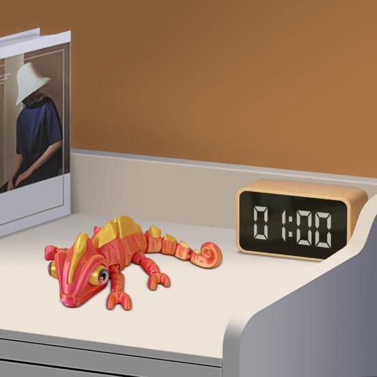 3D Printed Chameleon Figurine Movable Eyes Mini Lizard Figure Articulated Animal Model