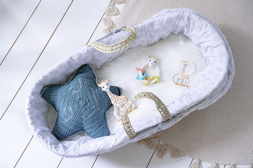 Vulli Sophie the Giraffe Teething Ring, Beige, Natural Rubber, Tiny Spoon [Official Japanese Product], Ages 0 Months to 0 Years, Popular Teething