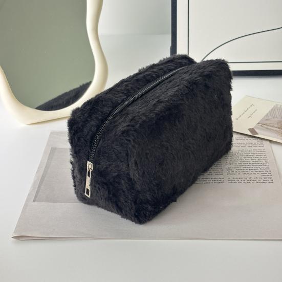 Plush Cosmetic Bag Portable Travel Makeup Bag Fuzzy Toiletry Bag for Women Skincare Products Makeup Brushes