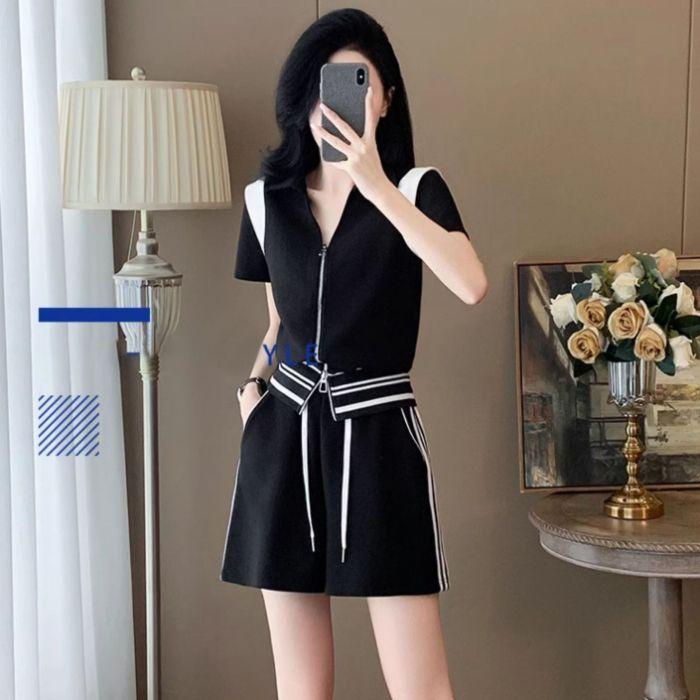 High-end Casual Sports Suit for Women, Summer Fashionable Short-sleeved Shorts Two-piece Set