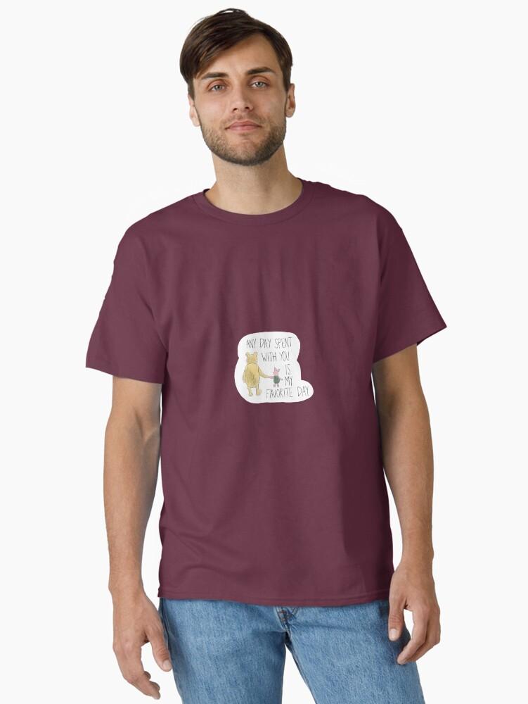 Winnie the Pooh A day with you -Pooh Classic T-Shirt