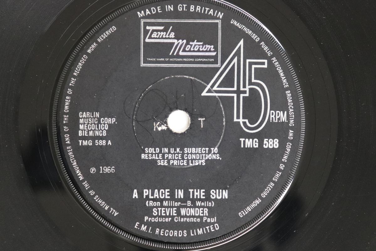

7inch Record STEVIE WONDER - A Place In The Sun / Sylvia TMG588 TAMLA MOTOWN 1966 UK Soul/Funk Used
