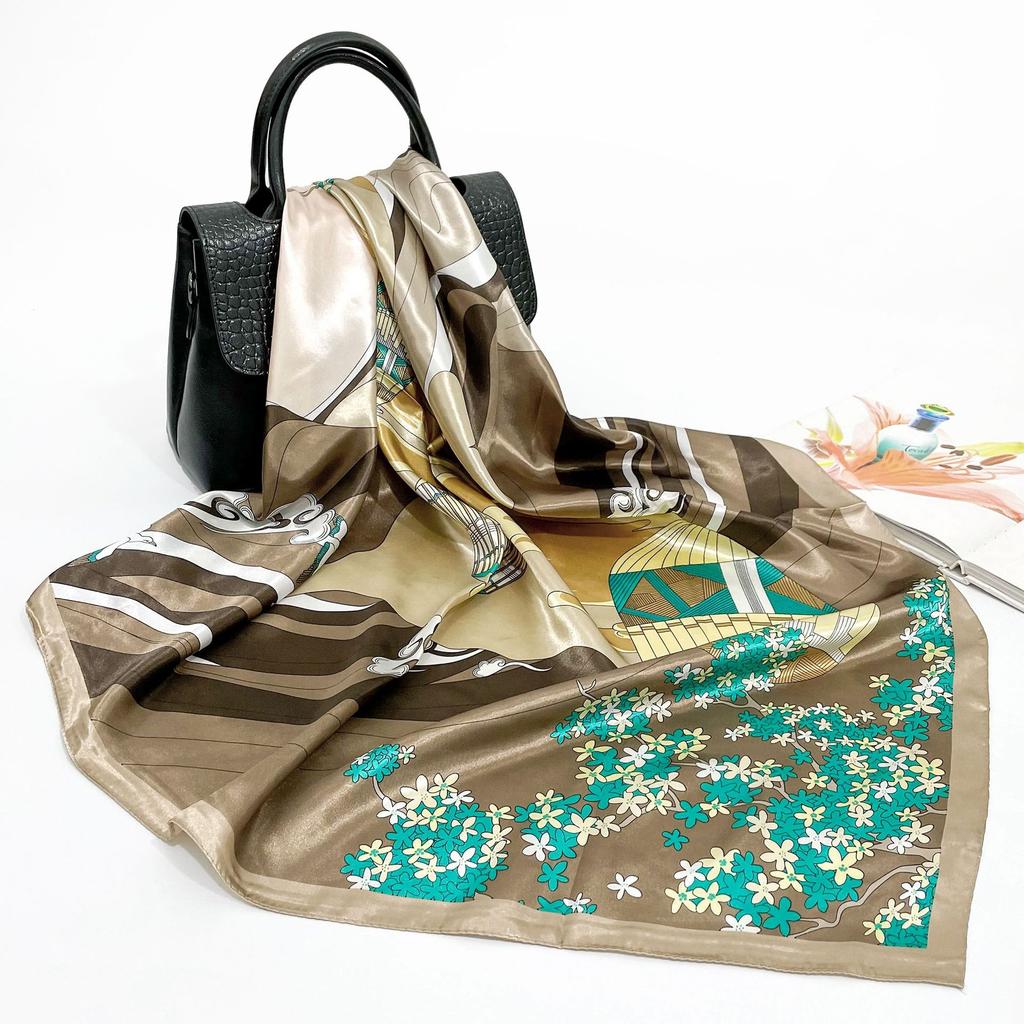 Høykvalitets luksuriøst silkeskjerf pannebånd Skjerf Halsskjerf For kvinner Kjede Silkeskjerf Dekorativt sjal for kvinner