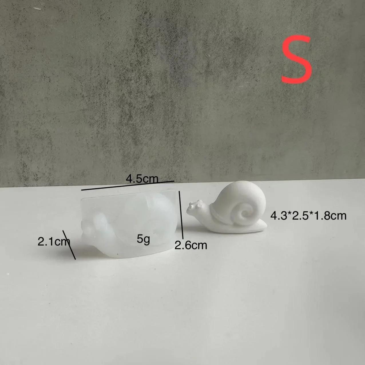 

DIY Epoxy Resin Mold Lovely Snail Small Animal Silicone Molds Casting Mold Snail Making Plaster Mould for Home Decor Ornament