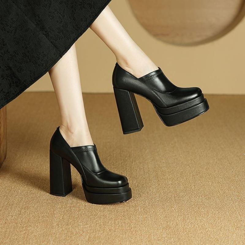 

Мода Темперамент Глубокий вырез Высокие каблуки Женщины 2025 Французская мода Круглый носок Платформа Блочный каблук Одиночные туфли 39