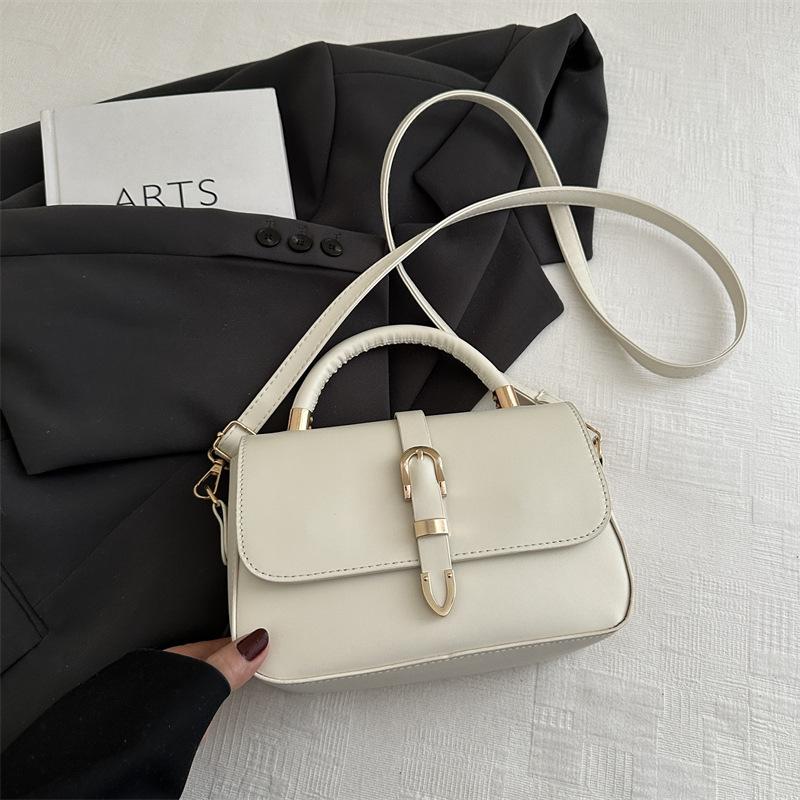 This Year's Popular Handbags 2025 Autumn New Fashion Casual Simple Messenger Bags Trendy Commuter Shoulder Women's Bags