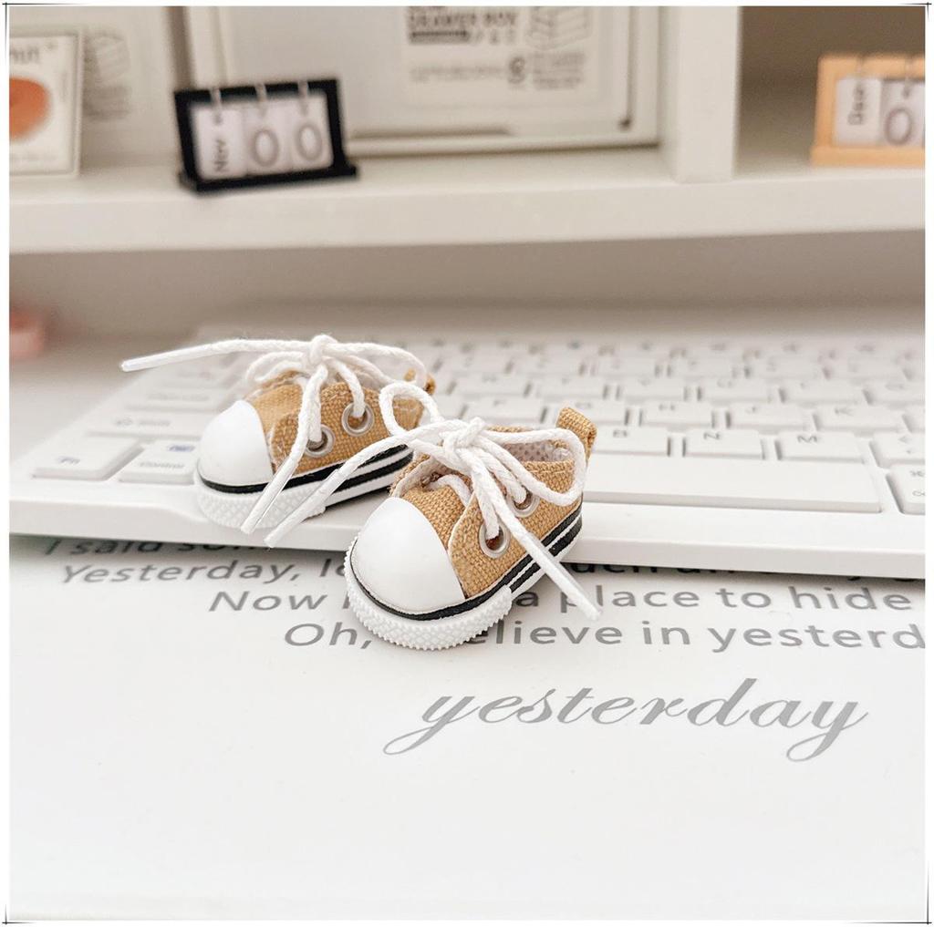 First, Second, and Third Generation Labubu Doll Clothes & Accessories Set: Includes 17cm and 10cm Doll Clothes, Crossbody Bag, and Hair Clip.