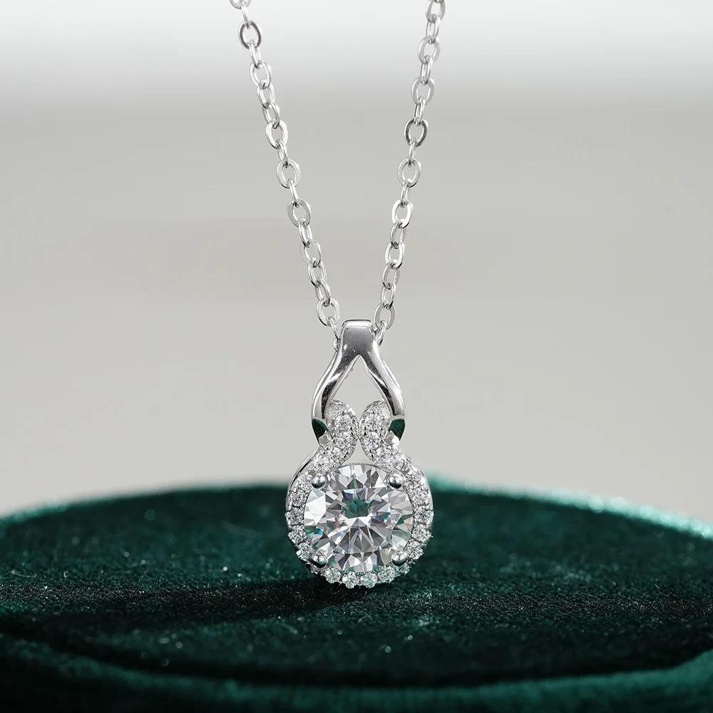 

Real White Gold Color Moissanite Diamond Necklace Pendant for Women Platinum Classic Gourd Fine Jewelry