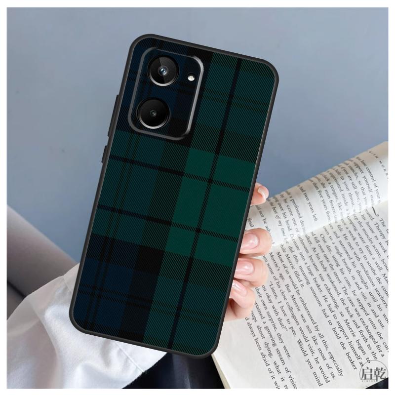 Buffalo Plaid Pattern For Realme C61 C63 C71 C55 C67 C51 C75 C65 C53 C35 11 12 13 14 Pro Plus GT6 GT7 15 Pro Case
