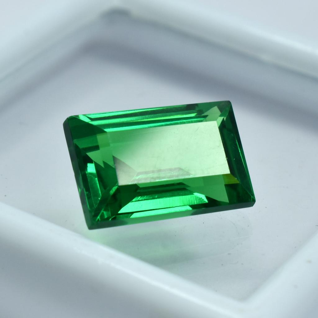 Green Garnet 9.95 Ct Natural Loose Gemstone Extremely Rare Emerald Cut CERTIFIED SU-320