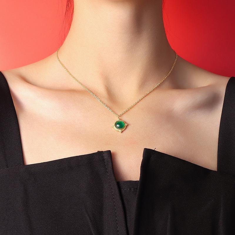 Agate Cat s Eye Pendant Necklace for Women - Minimalist Aesthetic Collarbone Chain
