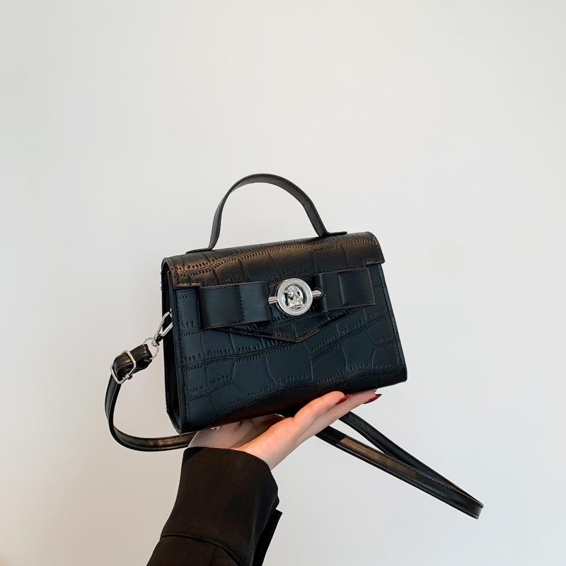 Spring New Women's Shoulder Bag Solid Color Simple New Oblique Cross Bag Women's Bag High-value Small Square Bag