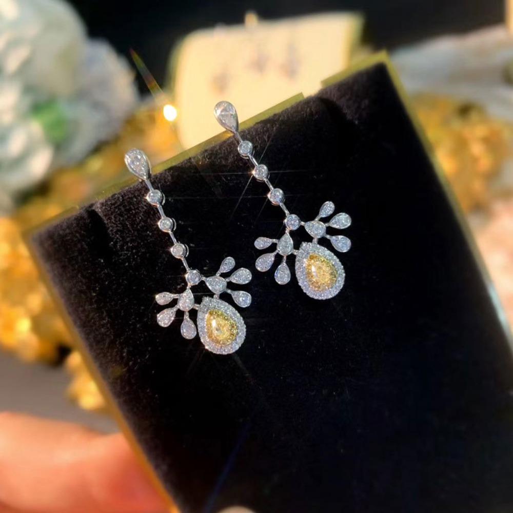 Luxury Women Jewelry Set with Colorful Teardrop Yellow Diamond Earrings and Necklace Full of Sparkling Stones