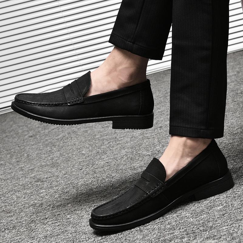 Nové designové pánské kožené boty trend luxusní značka business špičaté boty pro volný čas pánská přezka pánské boty pro muže