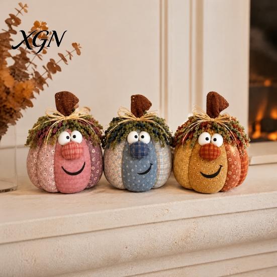 Pastoral Style Seasonal Home Accents Whimsical Patchwork Pumpkin, Pumpkin Table Decor, Cute Smiling Face Soft Fabric Ornaments for Living Room