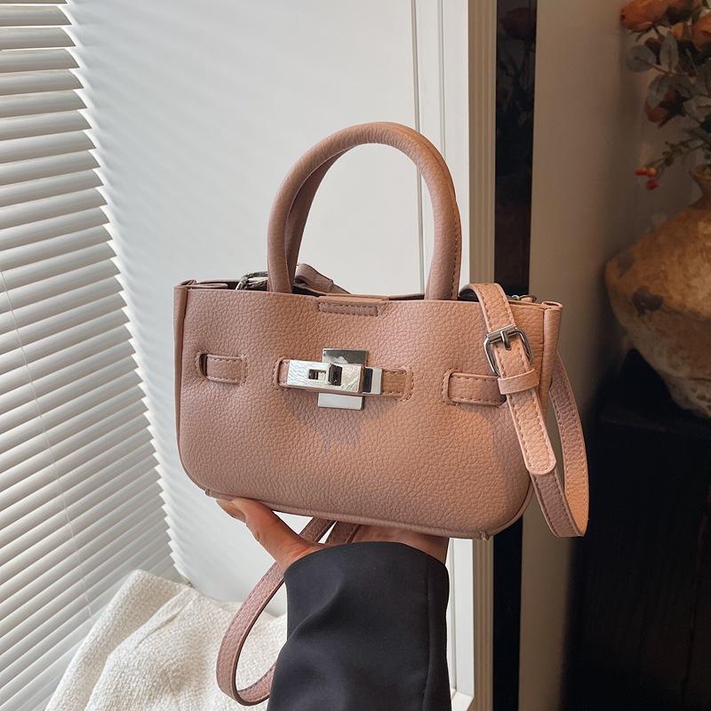 

Premium sense hand carry tote bag women s new fashion simple shoulder messenger bag niche commuter bag