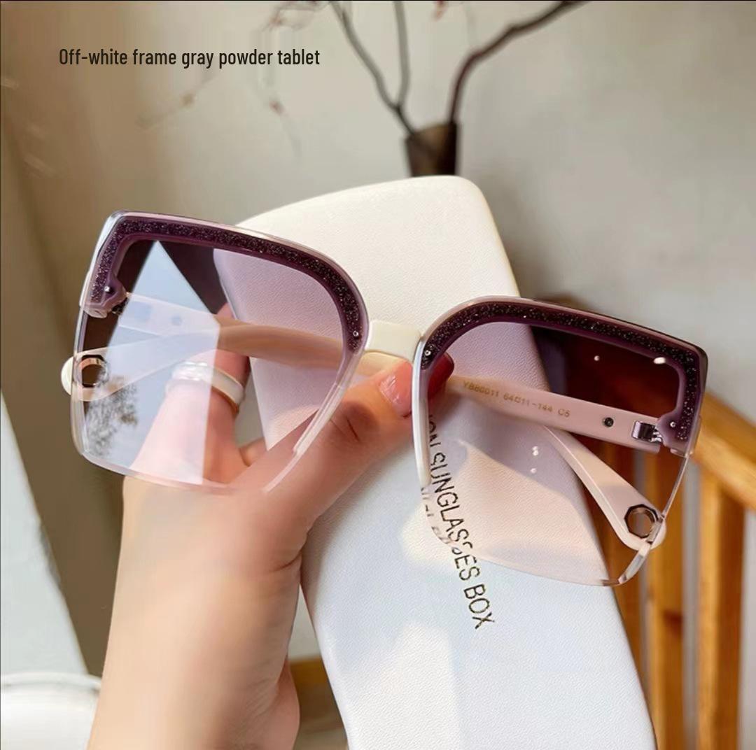 Trendy Women s UV Protection Sunglasses - Round Face, Street Style, Ins-Inspired for Kuaishou Streaming One Size