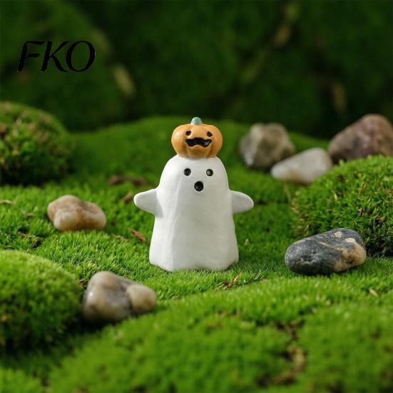 Small Party Decorations Cute Halloween Resin Sculpture, Table Decorations, Mini Adorable Owl Bat Figurines Pumpkin Ghost Decor for Home