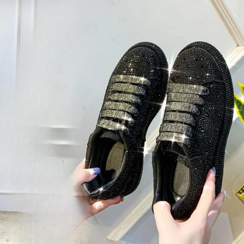 Fashion Brand Women Sneakers Rhinestones Shining Crystal Casual Shoes for Men Platform Comfort Vulcanized Shoes Luxury Women Sport Shoes