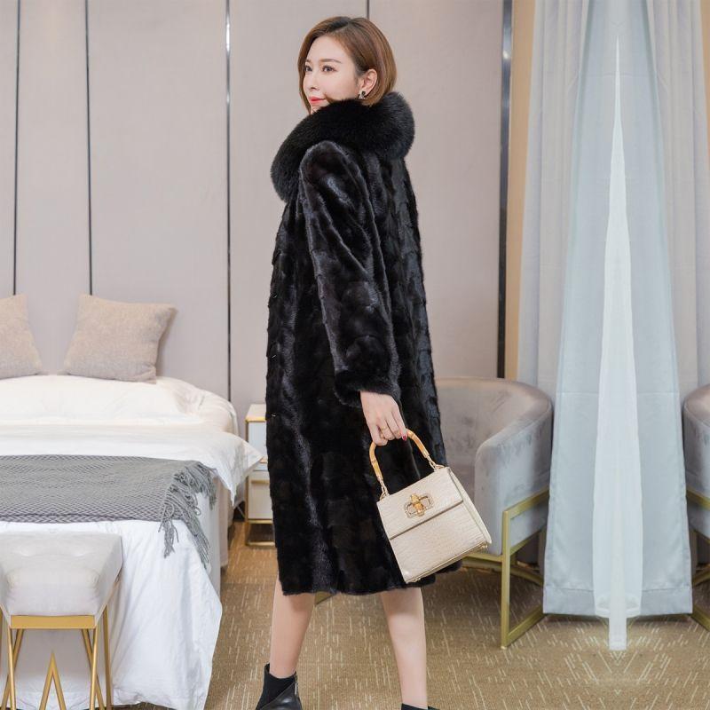 Long Over-the-knee Coat for Women Plus Size Thickened Winter Outerwear Middle-aged Mother's Clothing