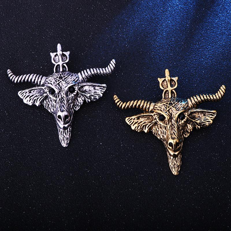 Vintage Metal Animal Cattle Brooch Rhinestone Lapel Pin Suit Coat Badge Brooch Jewelry Luxury Gifts For Men Accessories