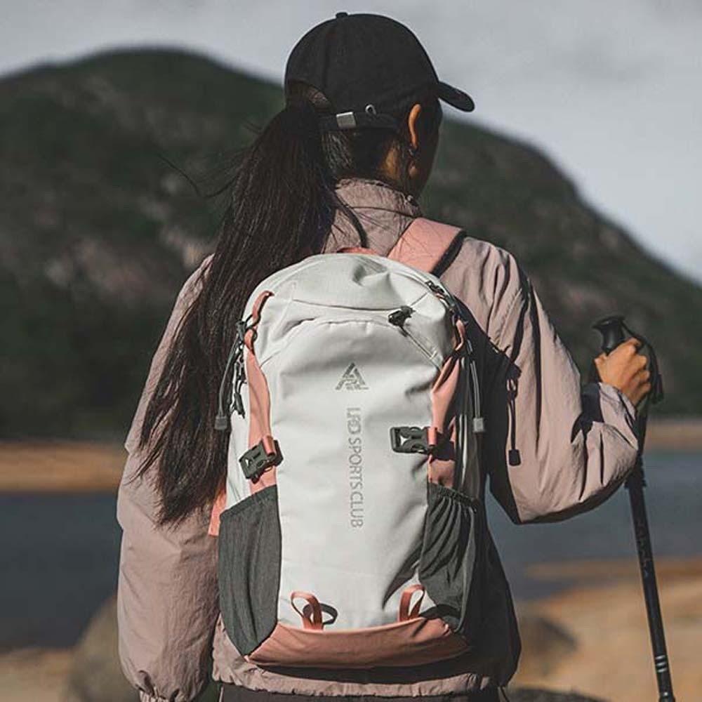 Scratch Prevention Sport Backpack Nylon Mountaineering Bag Trekking Bag Outdoor Rucksack Women