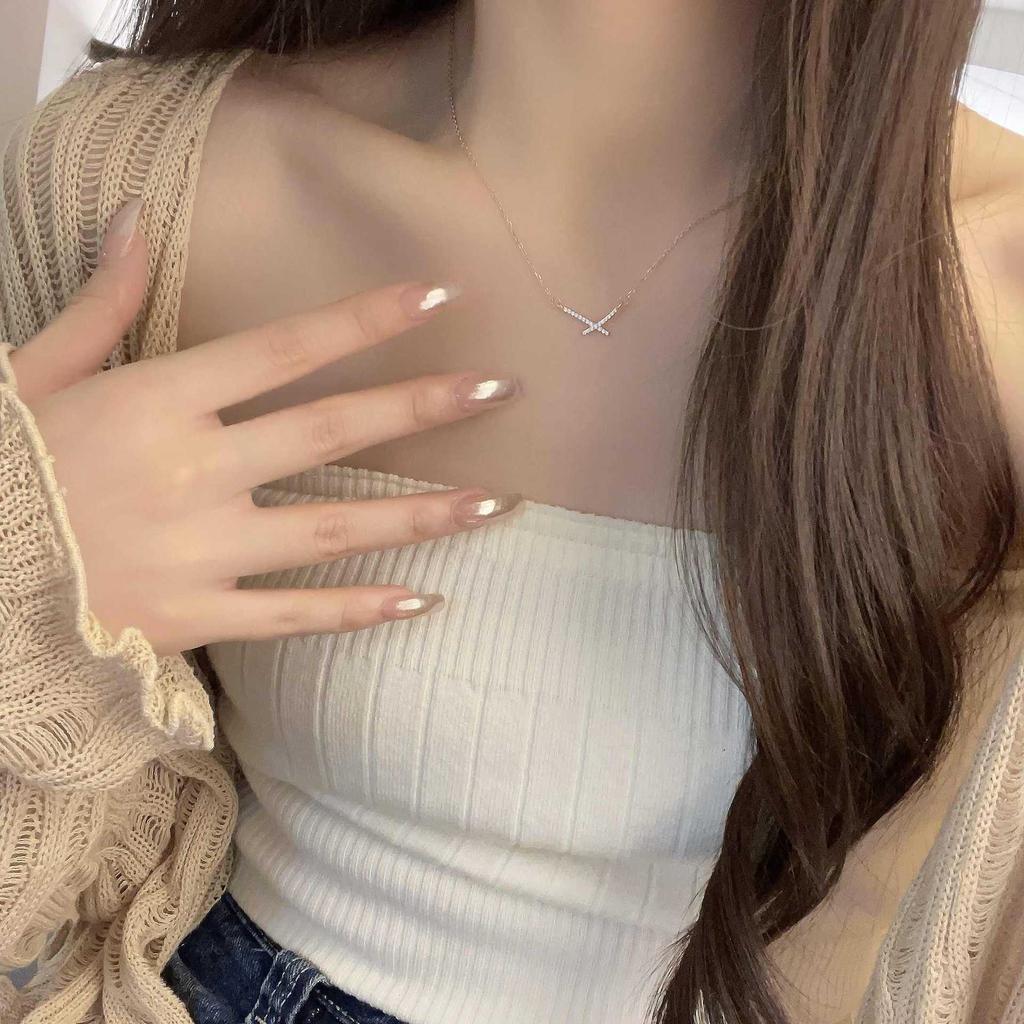 Full diamond cross necklace women's fashion light luxury simple versatile ins style niche design pendant women