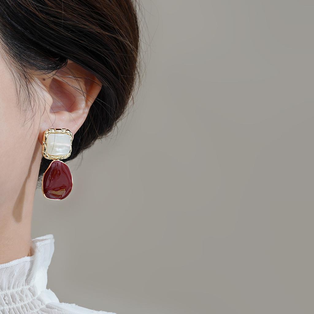 French Retro Elegant Water Drop Wine Red Female Earrings Ladies Earrings Christmas Gift Jewelry