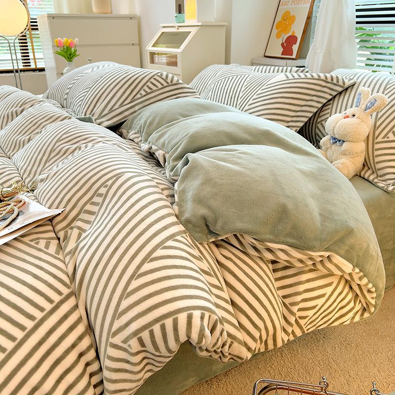 Winter Milk Velvet 4-Piece Nordic Striped Coral Velvet Quilt Cover Flannel Bed Sheet Quilt Cover