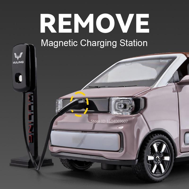 1:24 WuLing HongGuang Mini EV Car Toy Models with Motorboat Alloy Diecast Sound Light Doors Opened Pull Back for Children Gifts