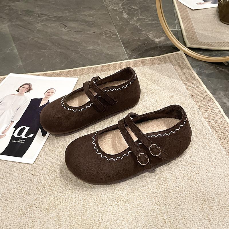 

2025 new French retro Mary Jane shoes women s flat bag heel single shoes with fairy light mouth beanie shoes 40 темно-коричневого