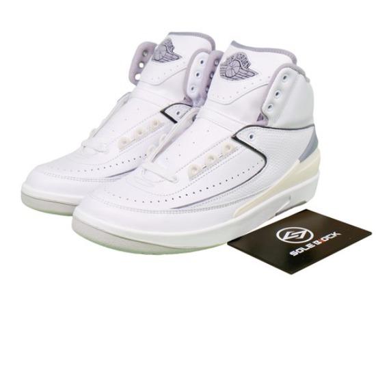 

Air Jordan 2 Retro White Cement DR8884-100 EU 41 білий/сірий