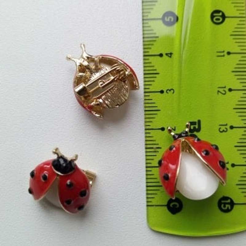 

Insect Brooch Seven Star Accessory, Cute Chest Flower One Size красный