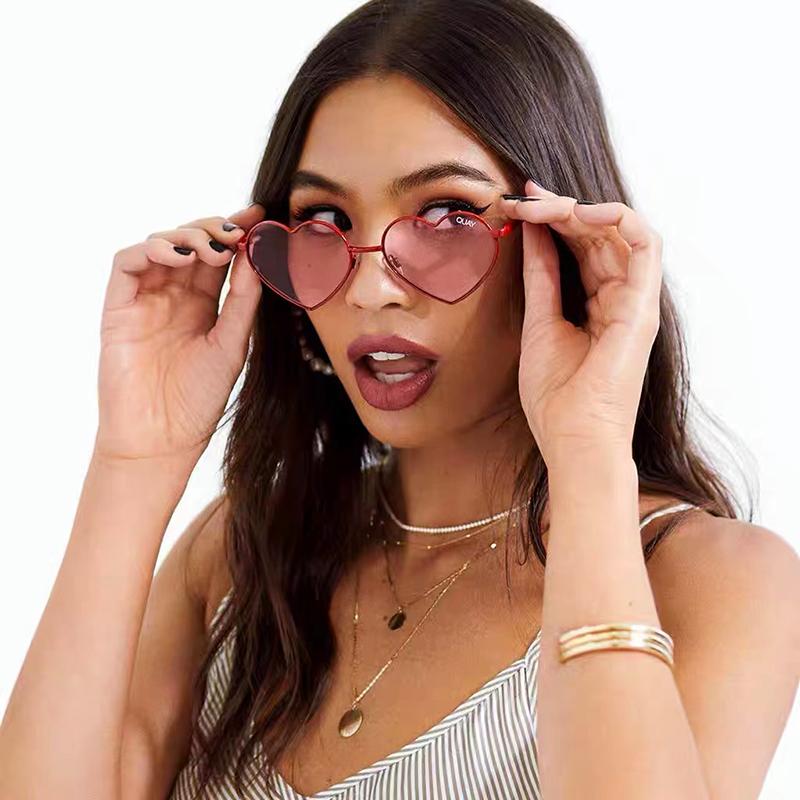 Lunettes de soleil Quay Heartbreaker pour femmes UV400 Designer Mode Rétro Lunettes Douces pour Dames Lunettes de Soleil Sexy Femme