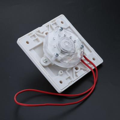 Spínací zásuvka s časovačem vodního čerpadla Domácí ovládání napájení Mechanické odpočítávání minut Automatické vypnutí Vypnutí napájení