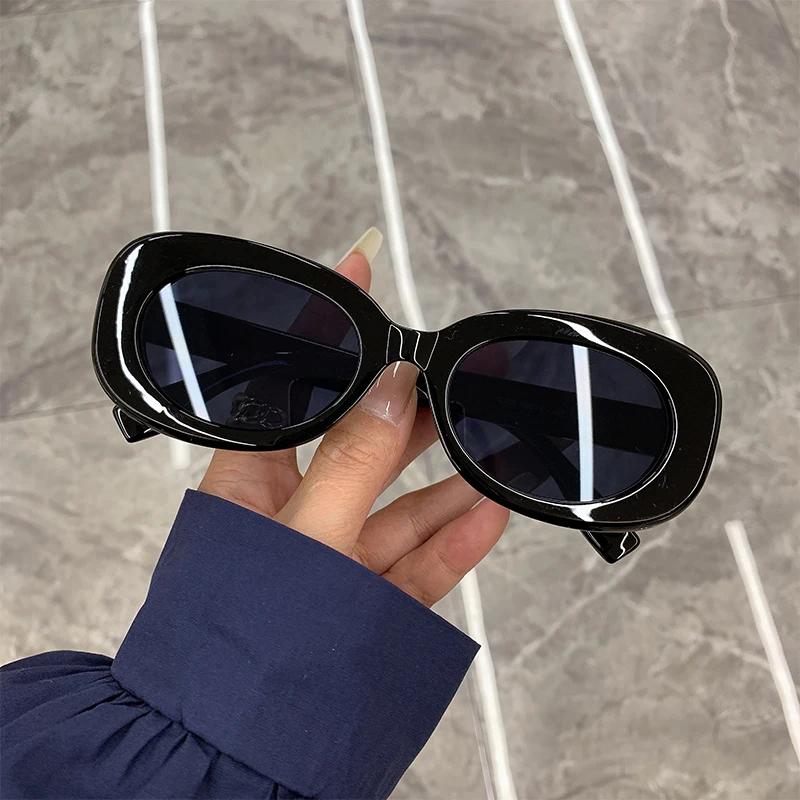 New Oval Big Frame Ladies Sunglass  Fashion Femalle Sunglasses Trendy Retro Designer Sun Shades Eyewear Uv400