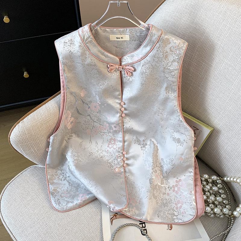 

2025 Retro Chinese Style Sleeveless Jacquard Brocade Vest with Frog Button Design XL